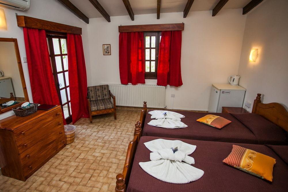 Vasilias Nikoklis Inn Nikoklia ภายนอก รูปภาพ